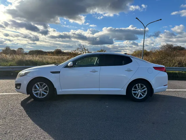 Kia Optima - фото 3