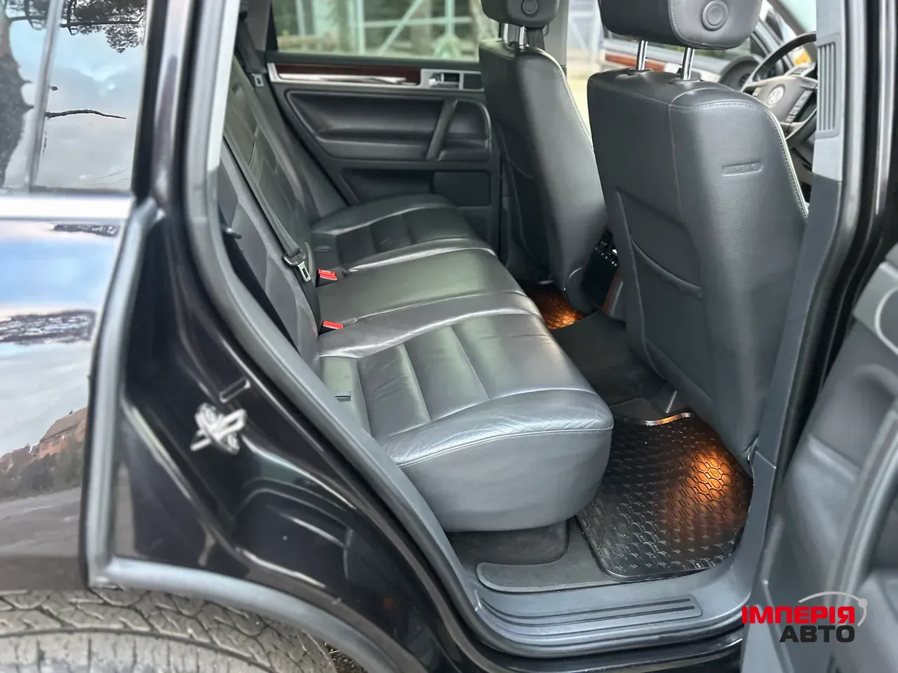 Volkswagen Touareg - фото 37