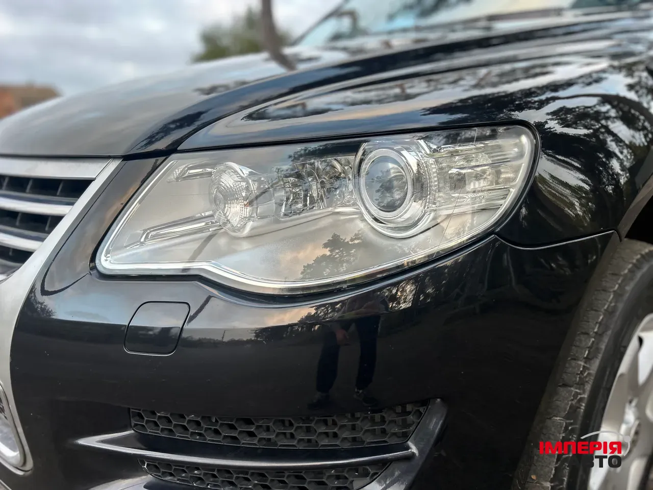 Volkswagen Touareg - фото 12