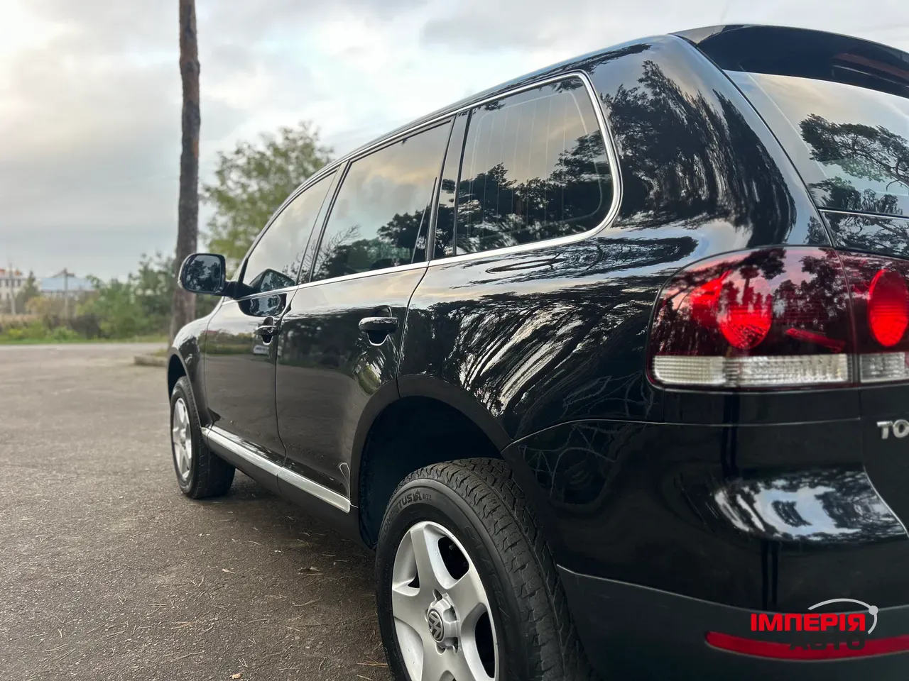 Volkswagen Touareg - фото 15