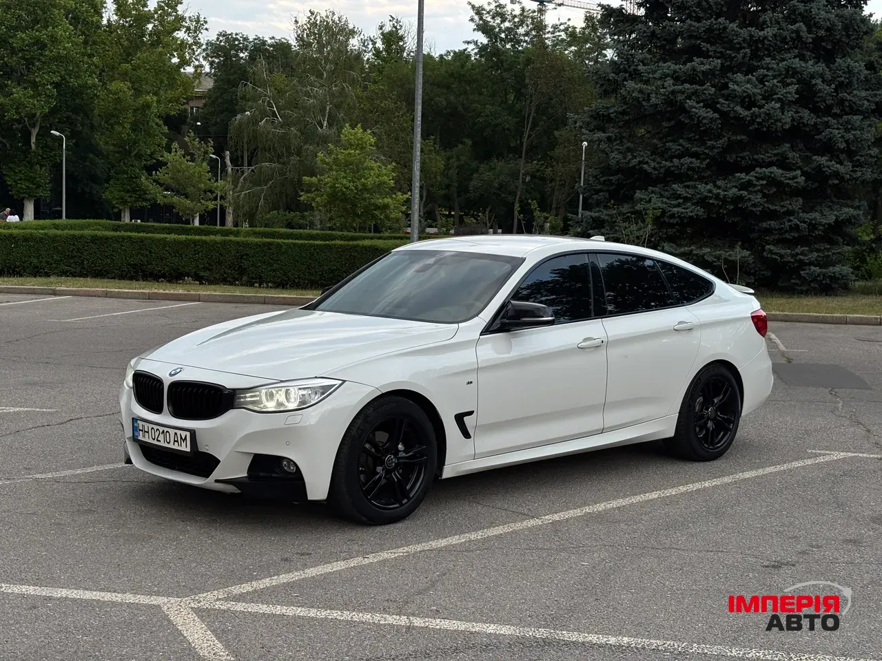 BMW 3 серії - фото 1
