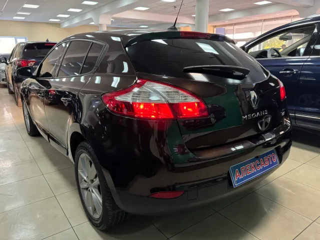 Renault Megane - фото 4