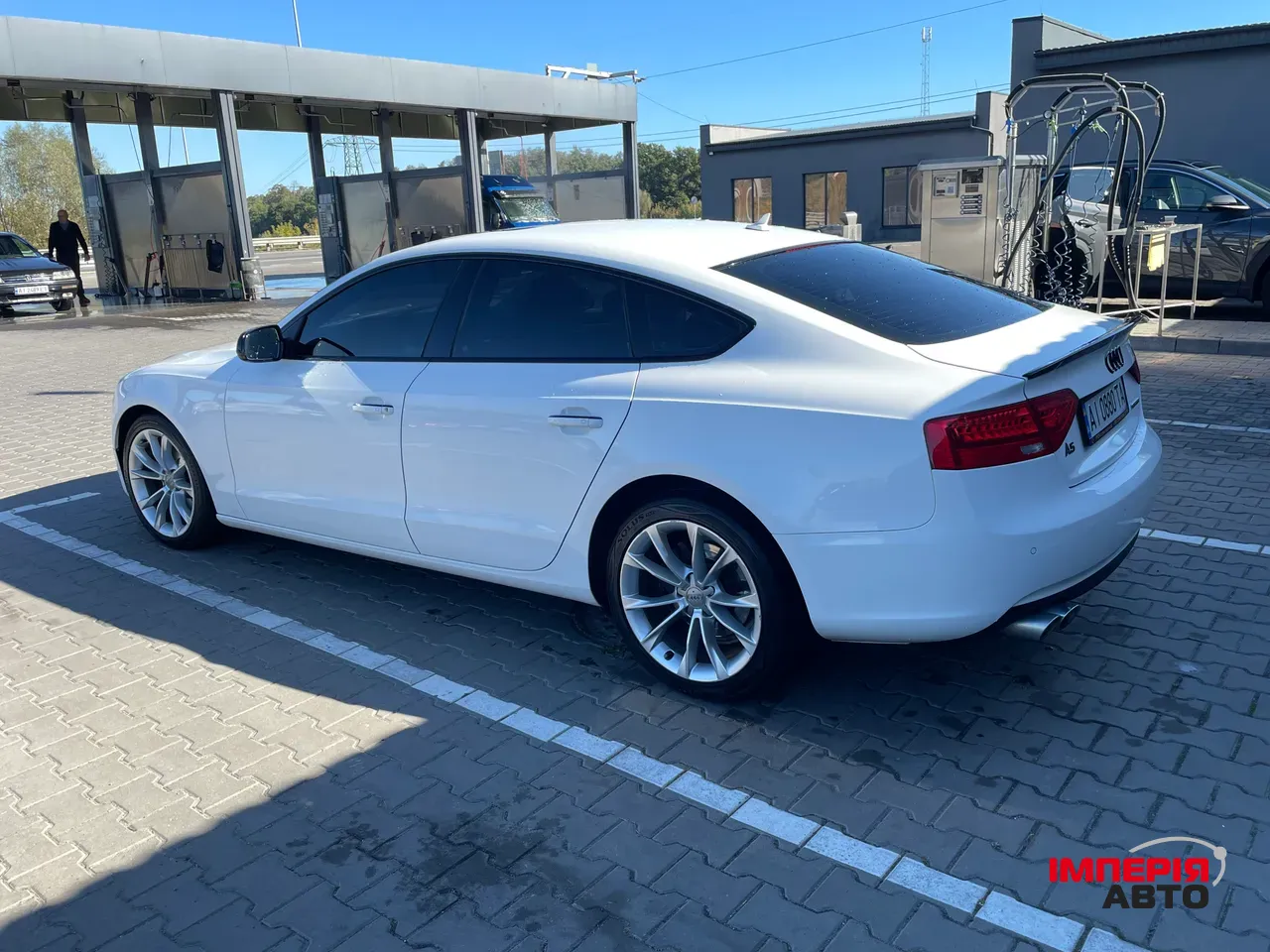 Audi A5 - фото 7