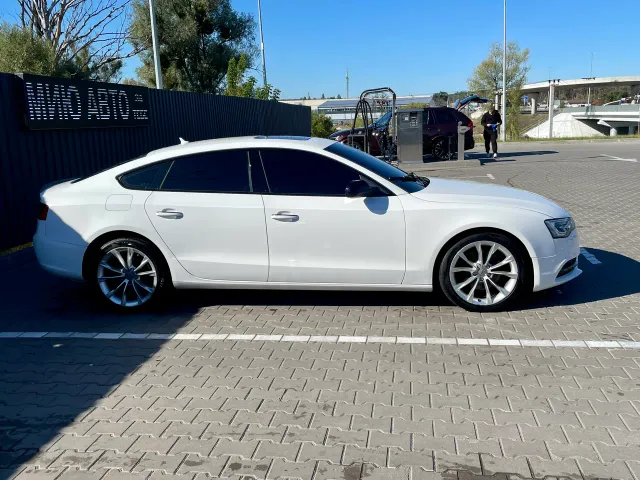 Audi A5 - фото 5