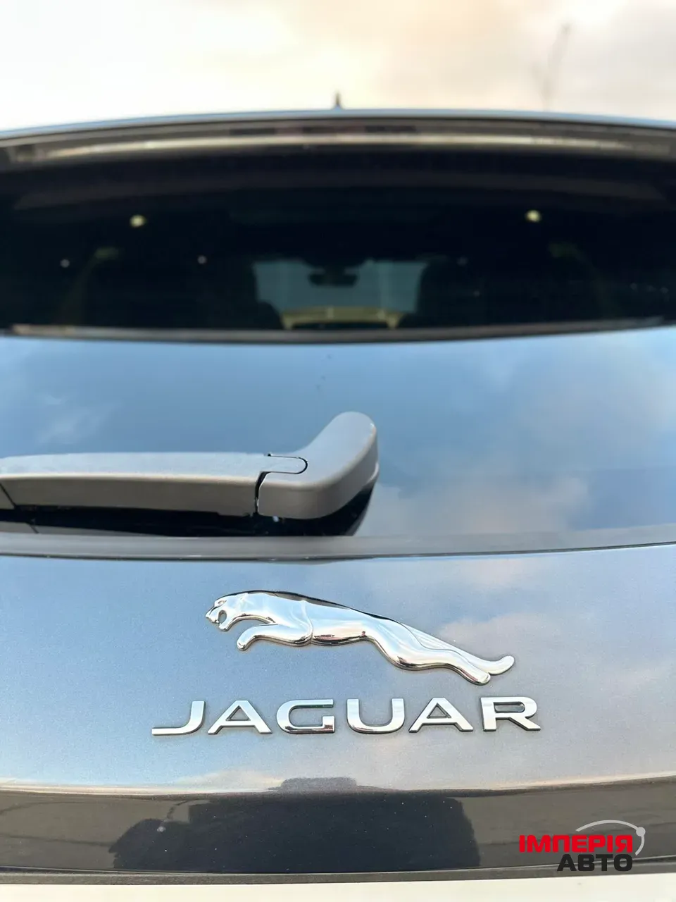 Jaguar F-Pace - фото 16
