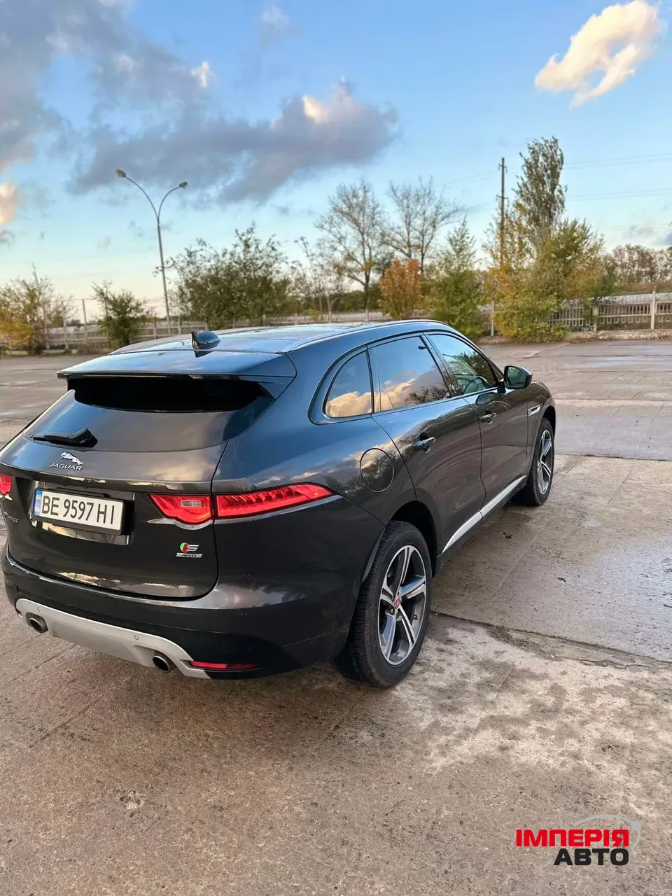 Jaguar F-Pace - фото 5