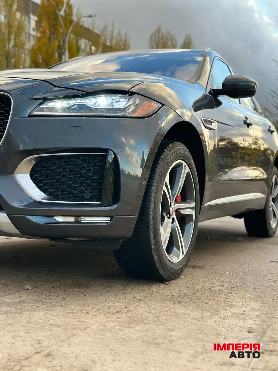 Jaguar F-Pace - фото 17