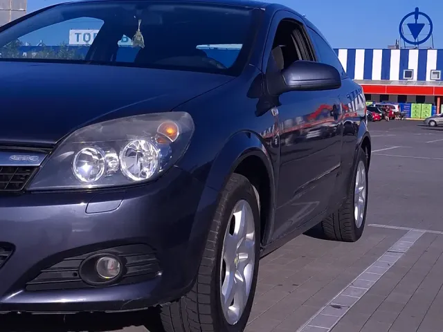 Opel Astra - фото 4