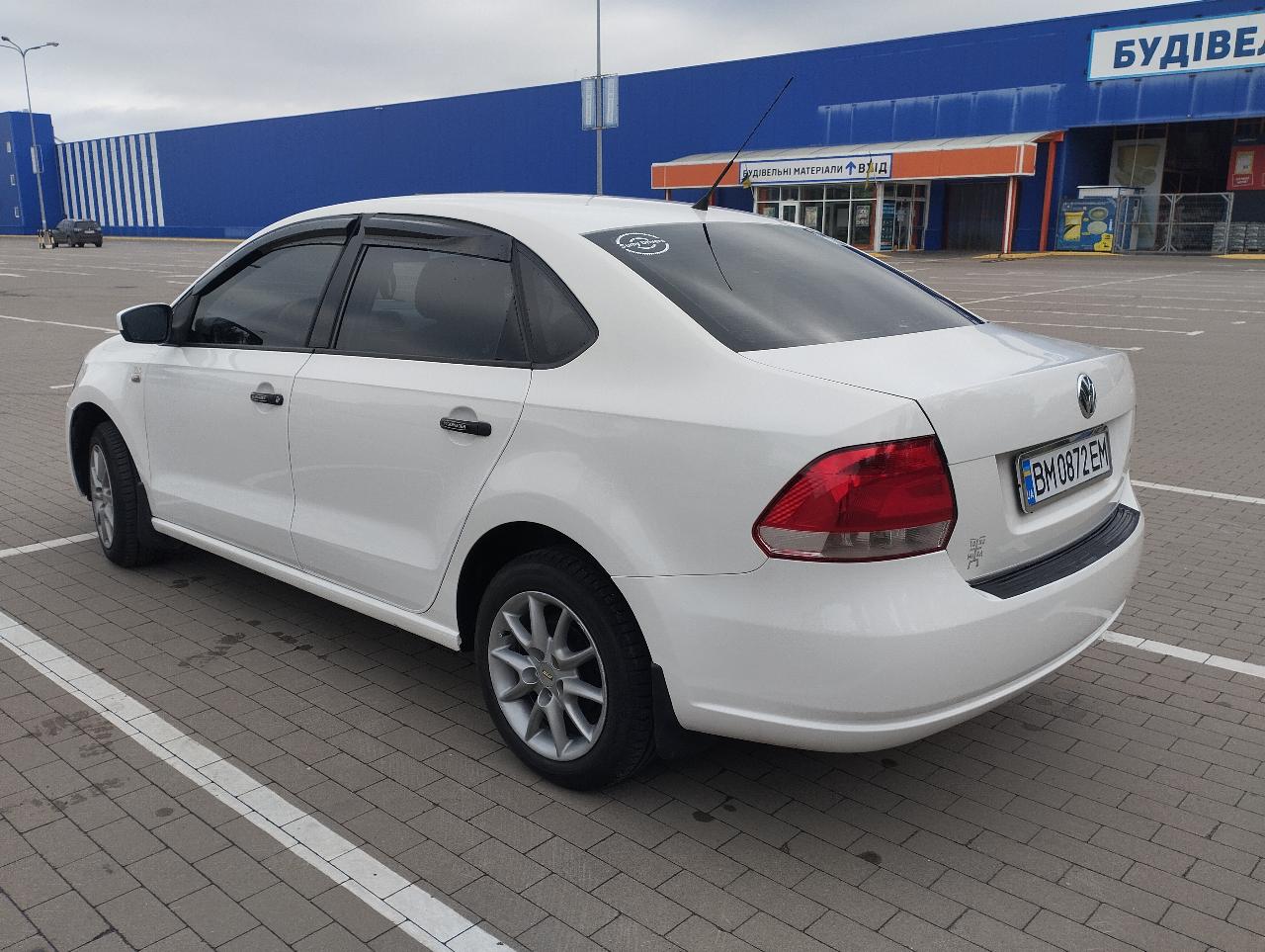 Volkswagen Polo - фото 2