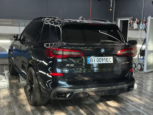 BMW X5 - фото 3