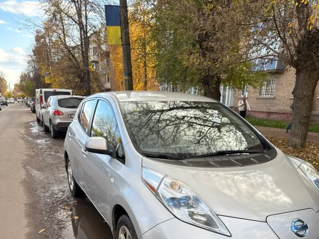 Nissan Leaf - фото 5