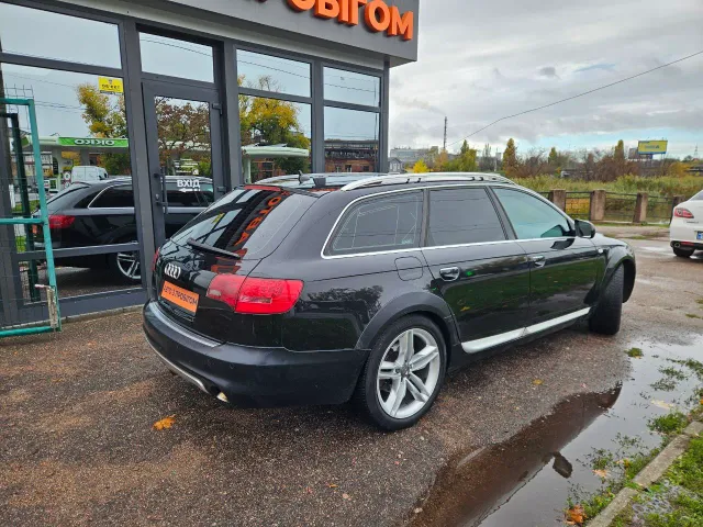 Audi A6 allroad - фото 3