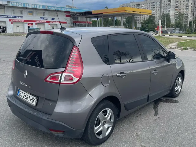 Renault Megane - фото 3