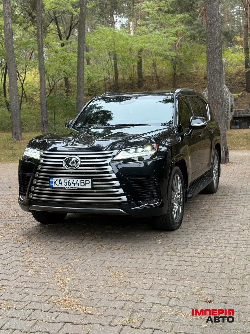 Lexus LX - фото 3