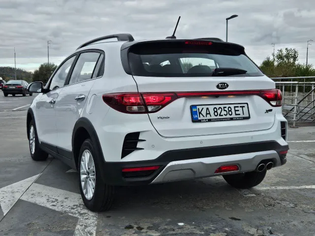 Kia Rio - фото 5
