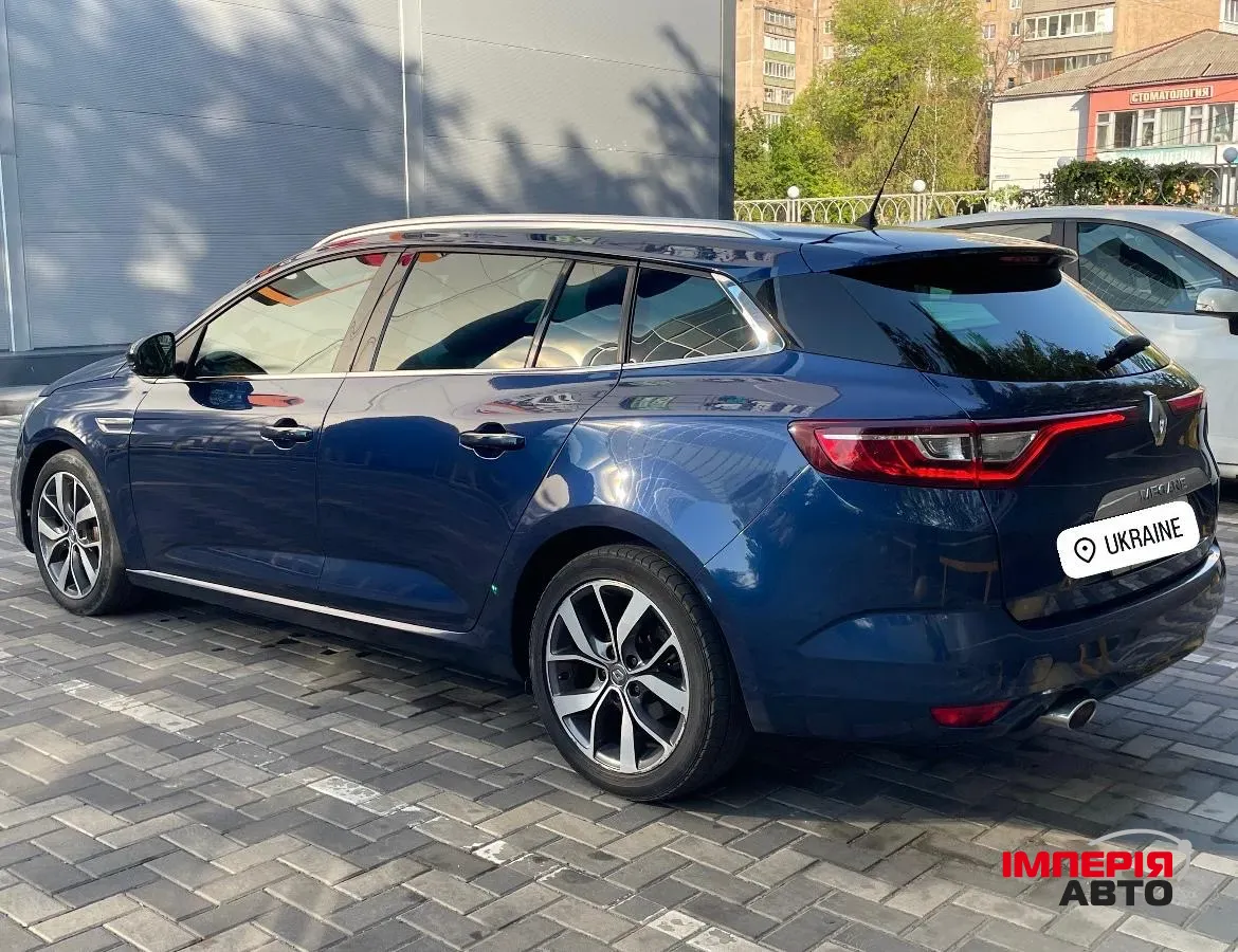 Renault Megane - фото 2