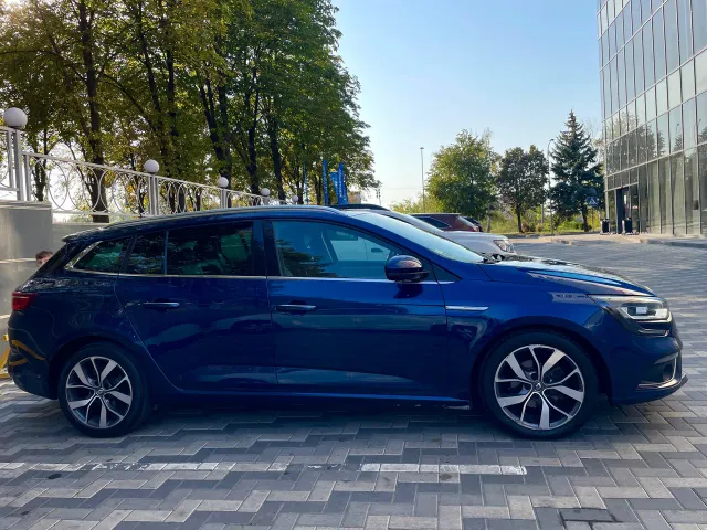Renault Megane - фото 3