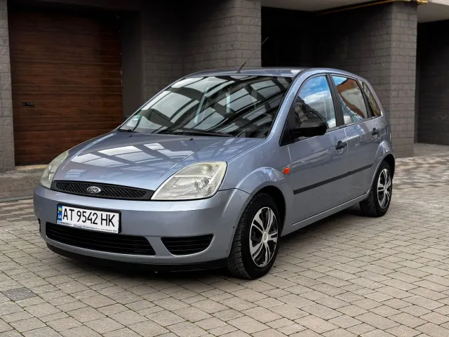 Ford Fiesta - фото 5