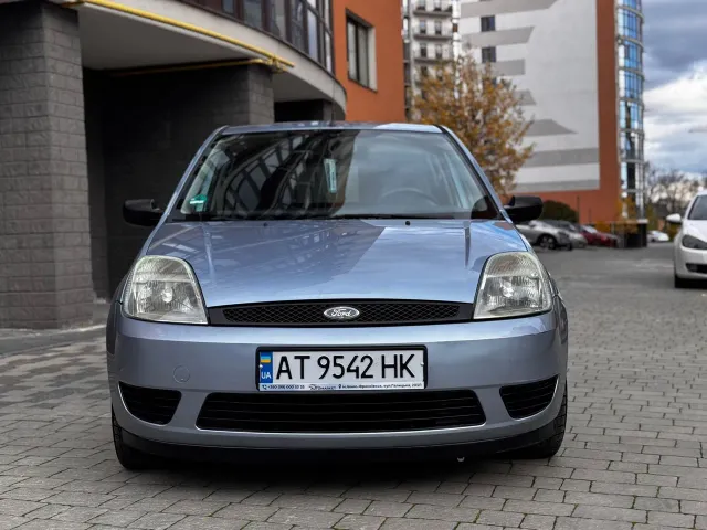 Ford Fiesta - фото 4