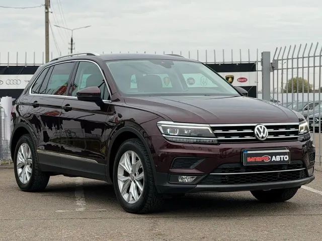 Volkswagen Tiguan - фото 3