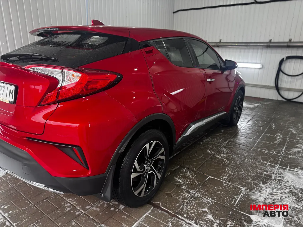 Toyota C-HR - фото 9