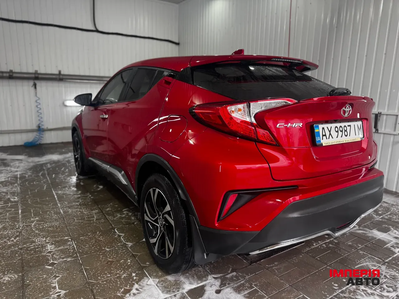 Toyota C-HR - фото 11