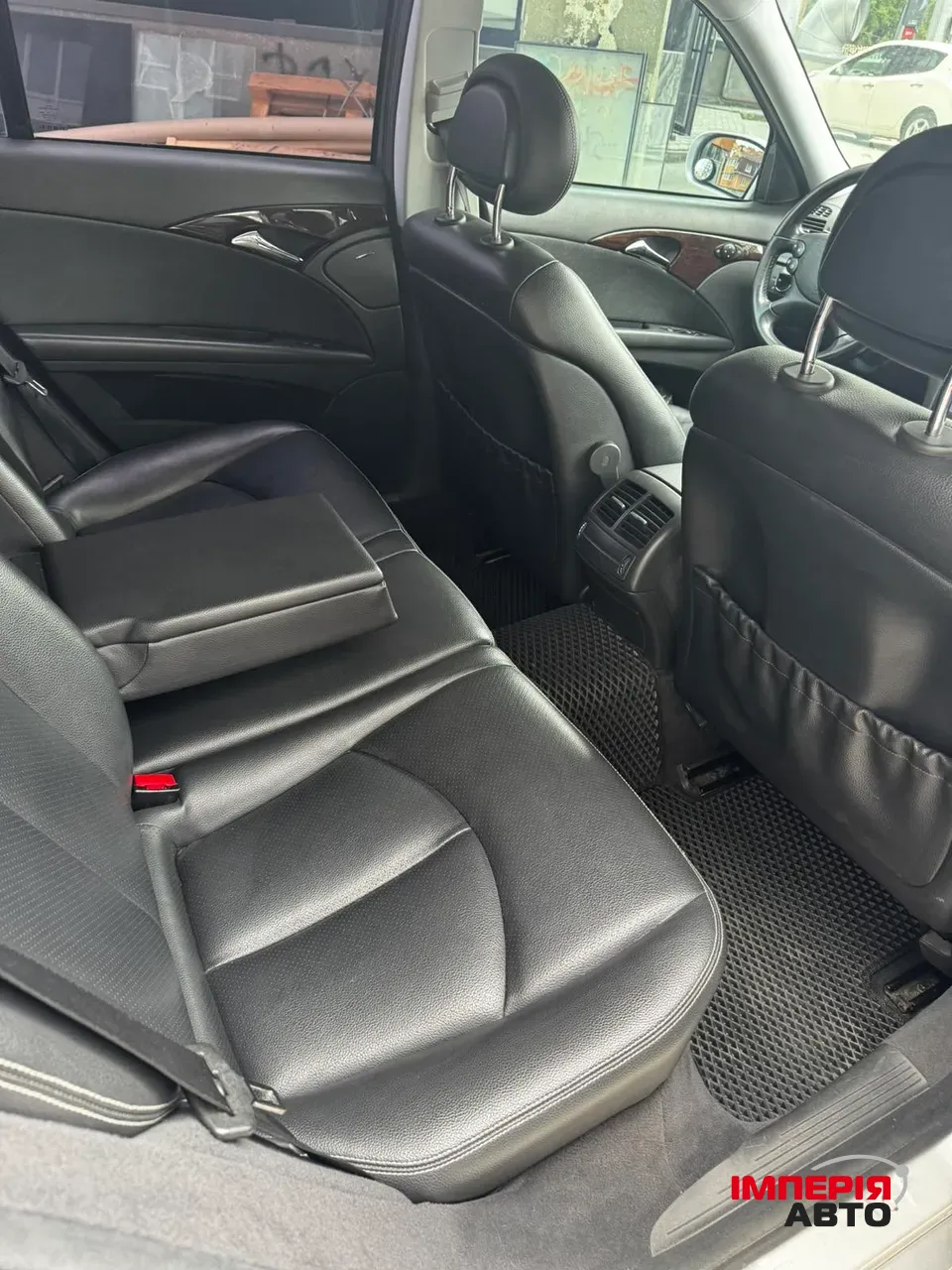 Mercedes-Benz E-Класс - фото 9