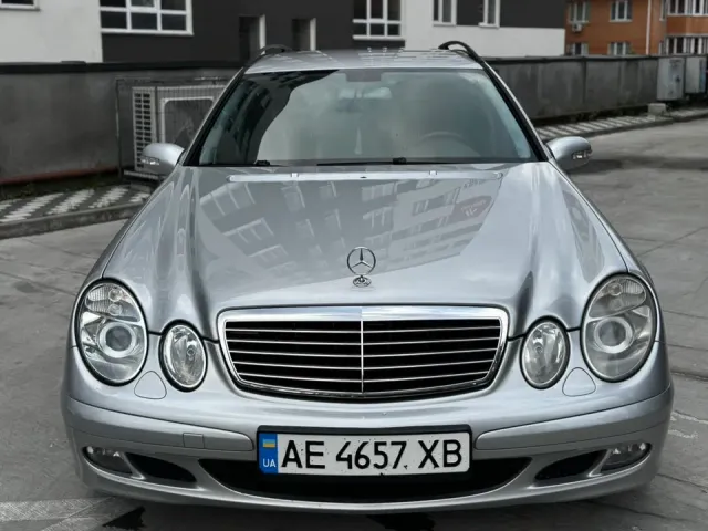Mercedes-Benz E-Класс - фото 3