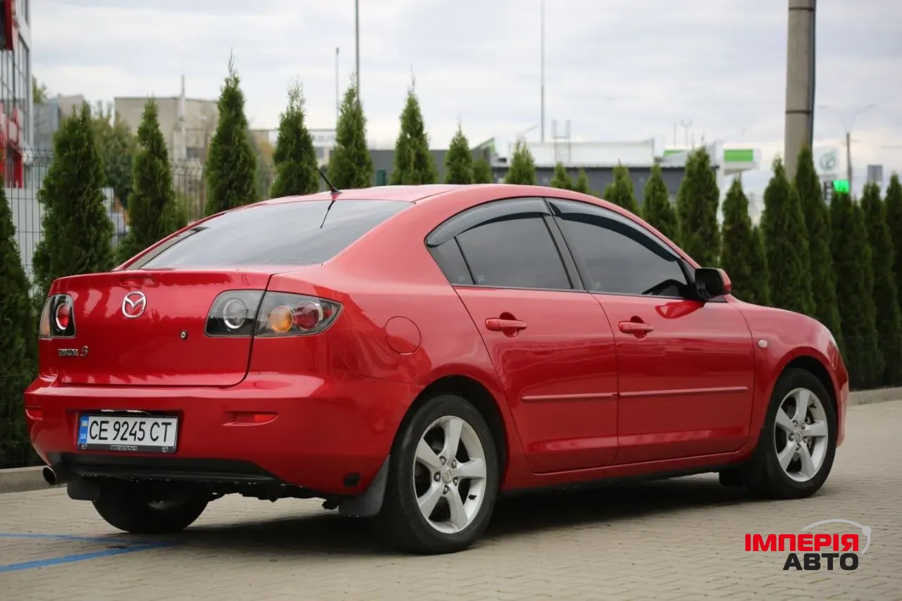Mazda 3 - фото 2
