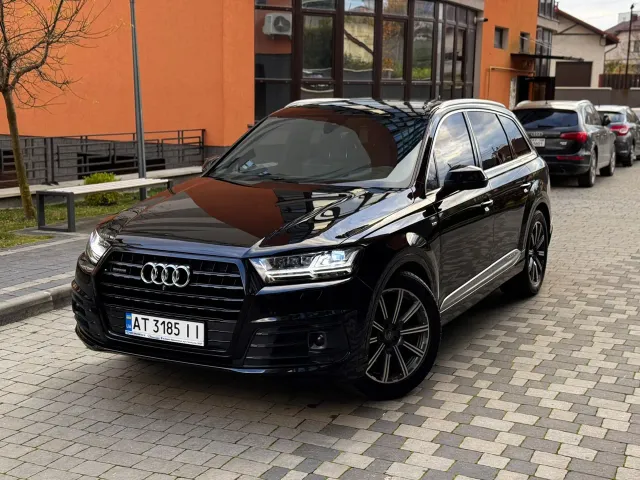 Audi Q7 - фото 3
