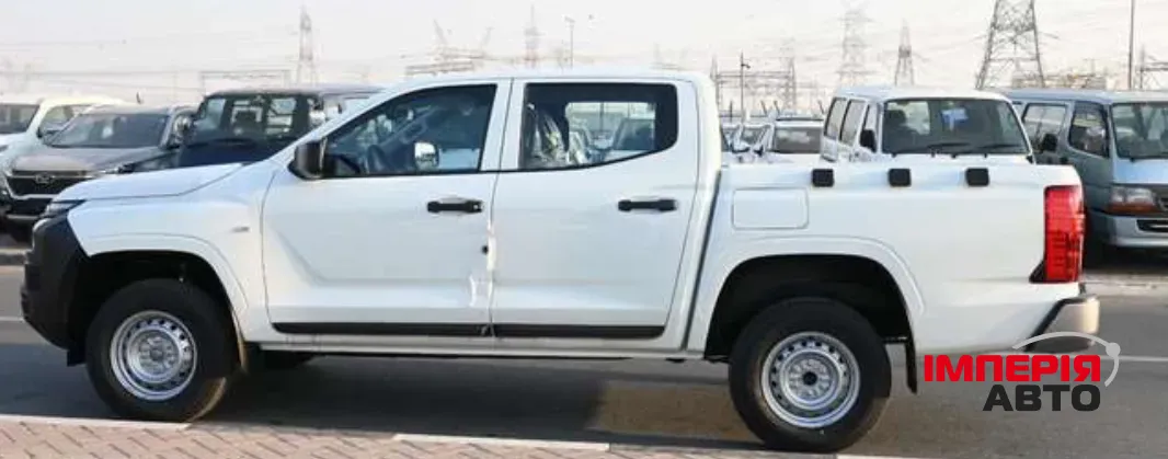 Mitsubishi L200 - фото 6