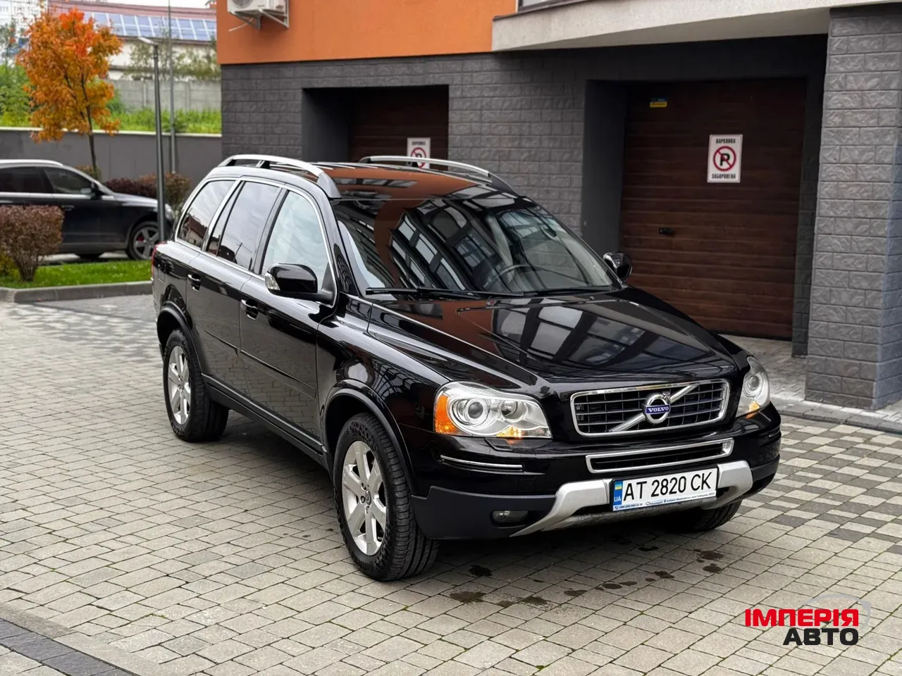 Volvo XC90 - фото 12