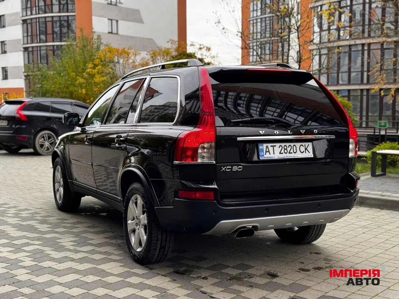Volvo XC90 - фото 28