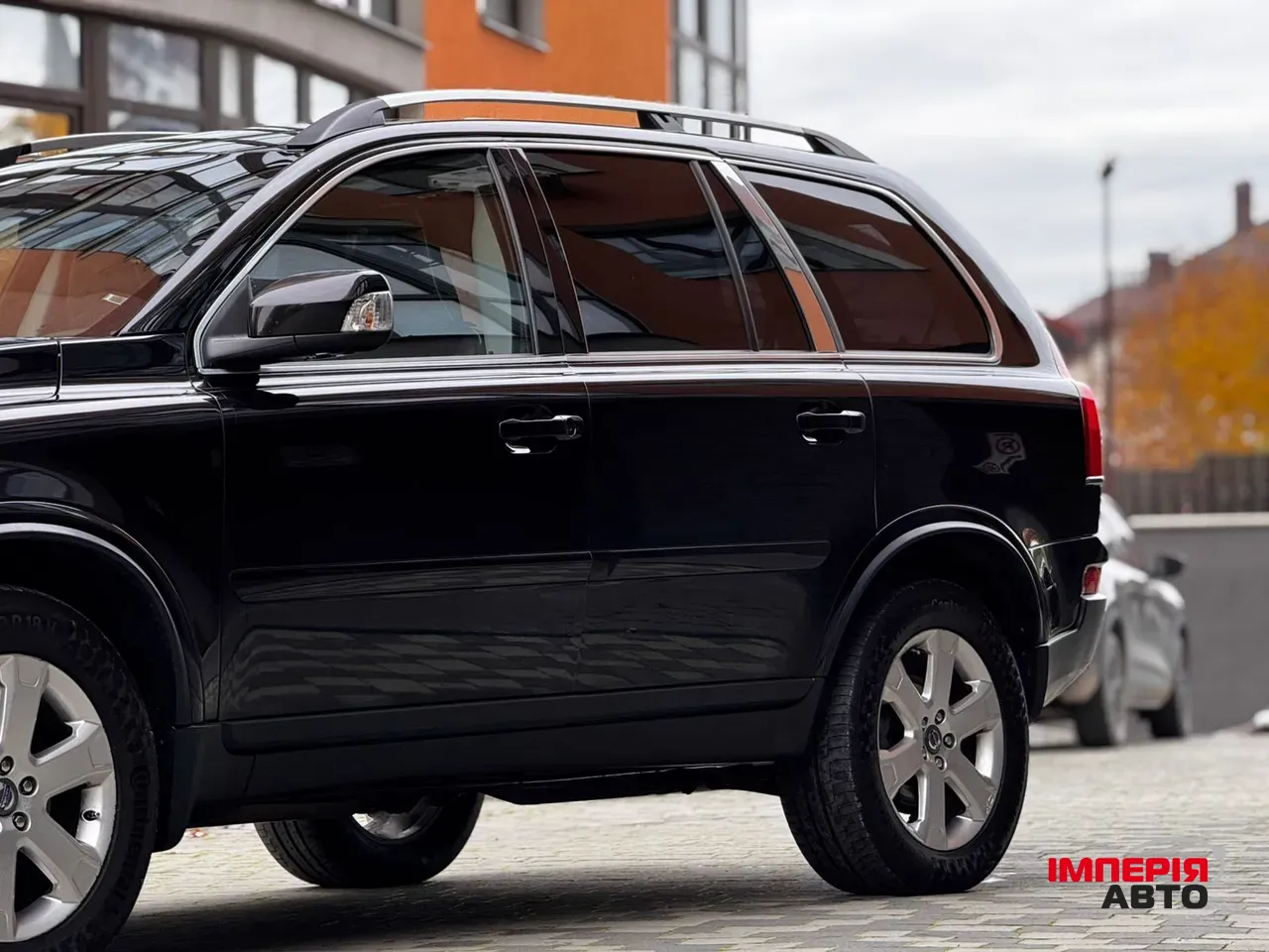 Volvo XC90 - фото 19