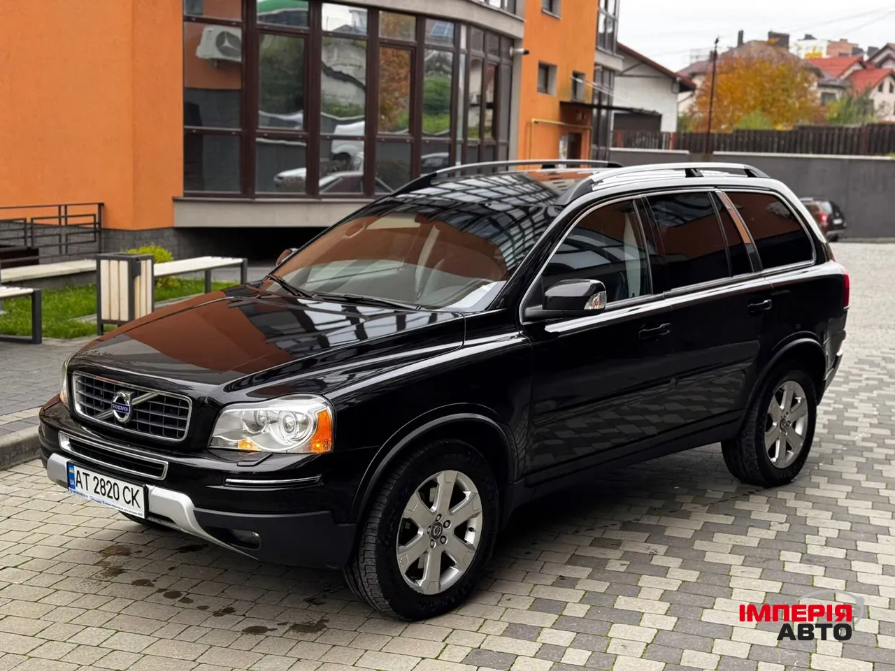 Volvo XC90 - фото 18