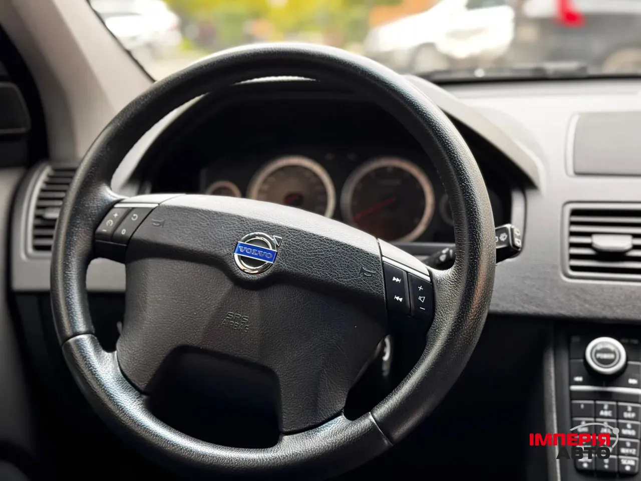 Volvo XC90 - фото 51