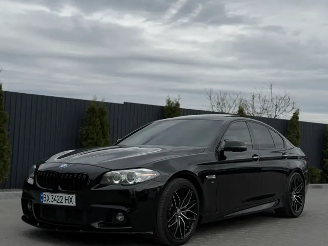 BMW 5 серії - фото 1