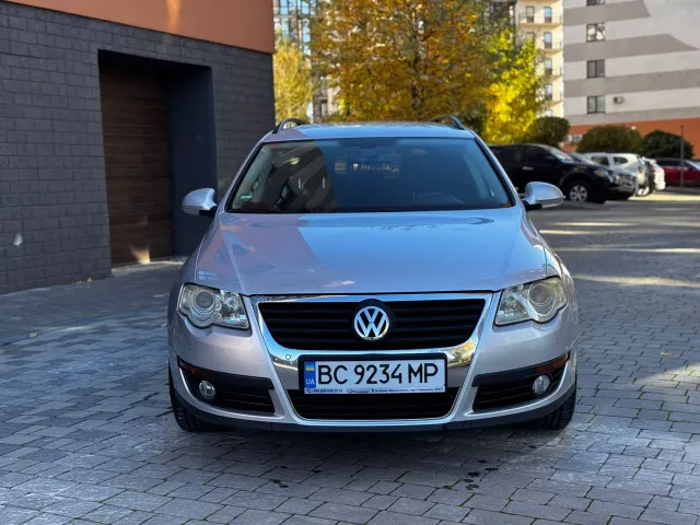 Volkswagen Passat - фото 4