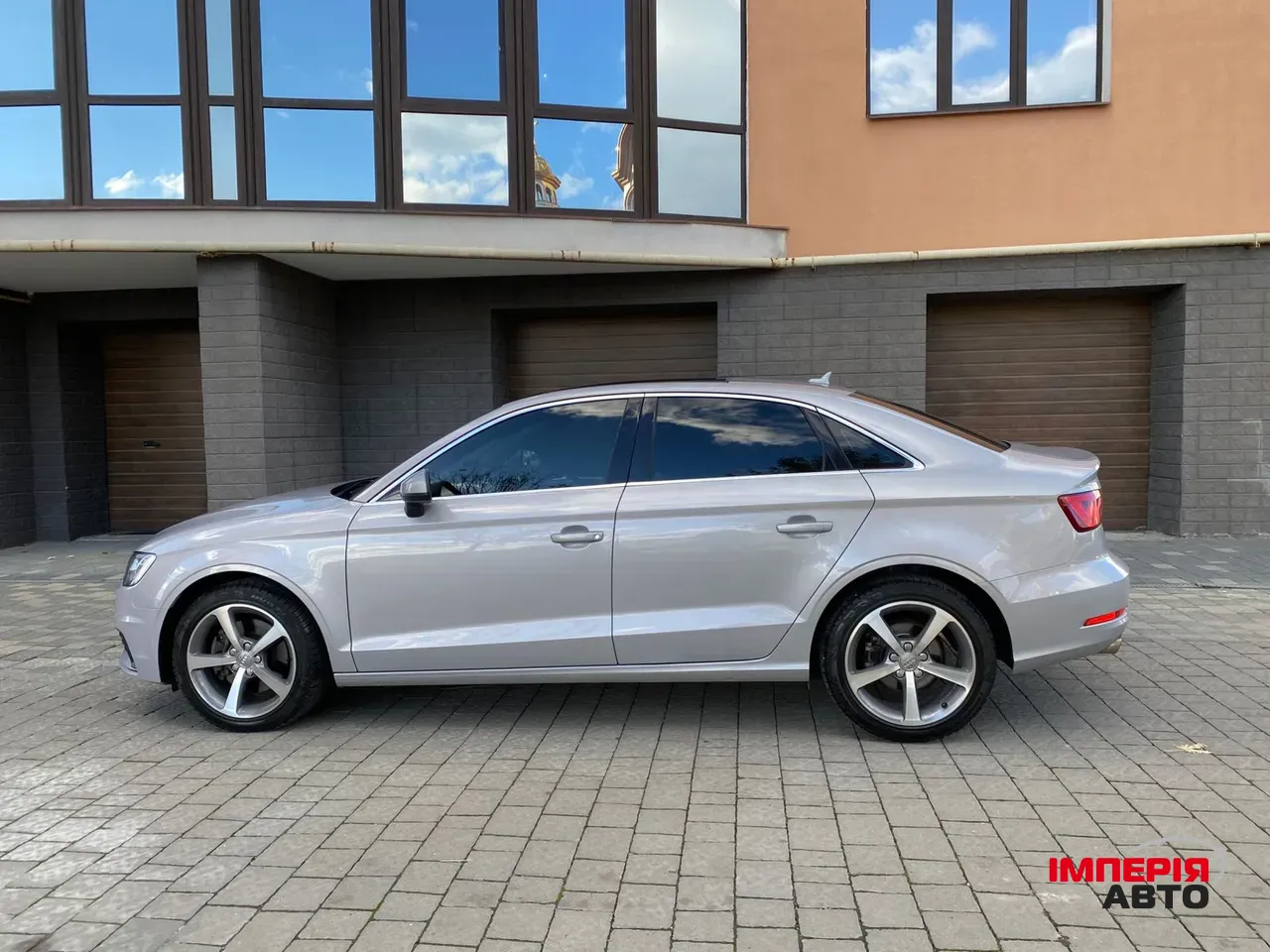 Audi A3 - фото 11