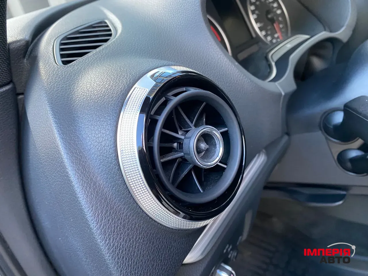 Audi A3 - фото 42