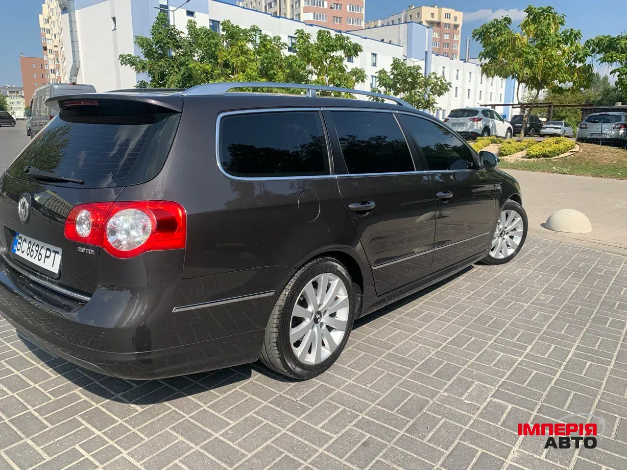 Volkswagen Passat - фото 5