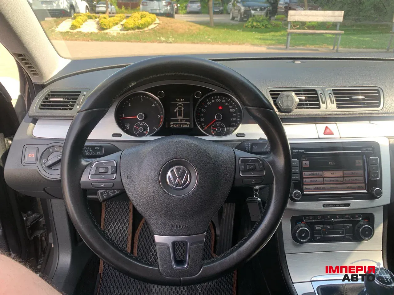 Volkswagen Passat - фото 10