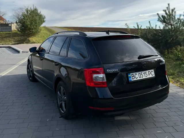 Skoda Octavia RS - фото 2