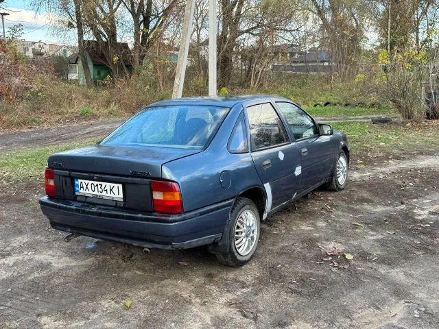 Opel Vectra - фото 4