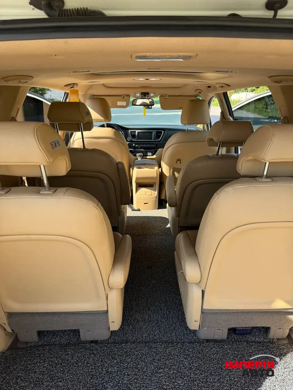 Kia Carnival - фото 18