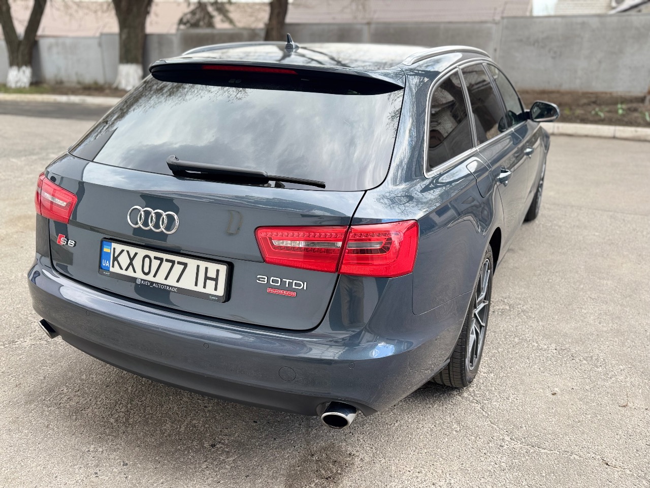 Audi A6 - фото 25