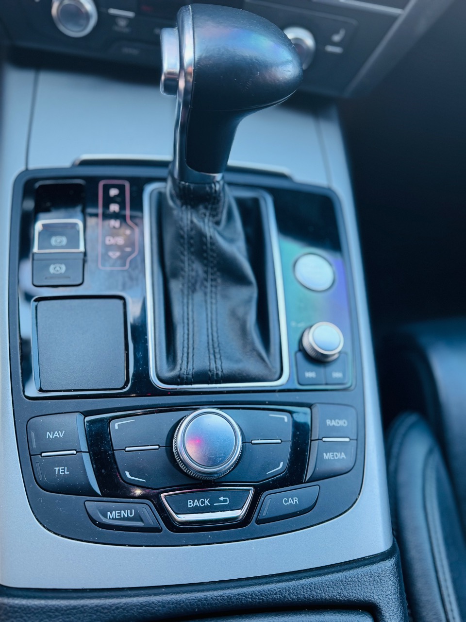 Audi A6 - фото 26