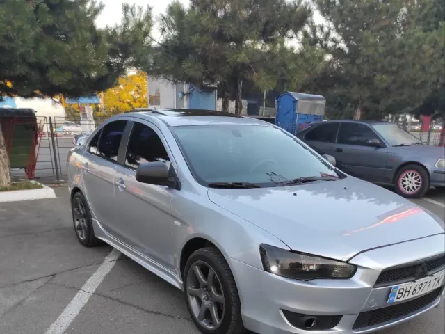 Mitsubishi Lancer - фото 5