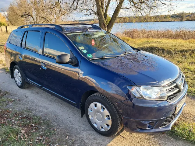 Dacia Logan - фото 1