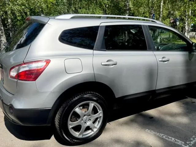 Nissan Qashqai+2 - фото 3